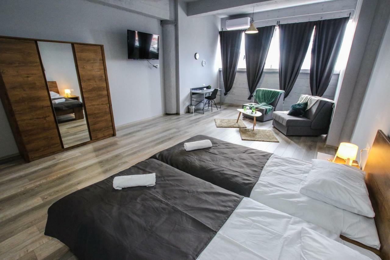 Xxl Rooms 리예카 외부 사진