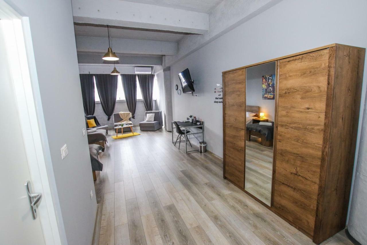 Xxl Rooms 리예카 외부 사진